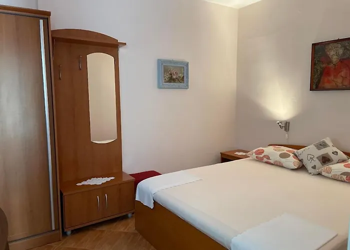 Gordana Buzolic Hvar Town